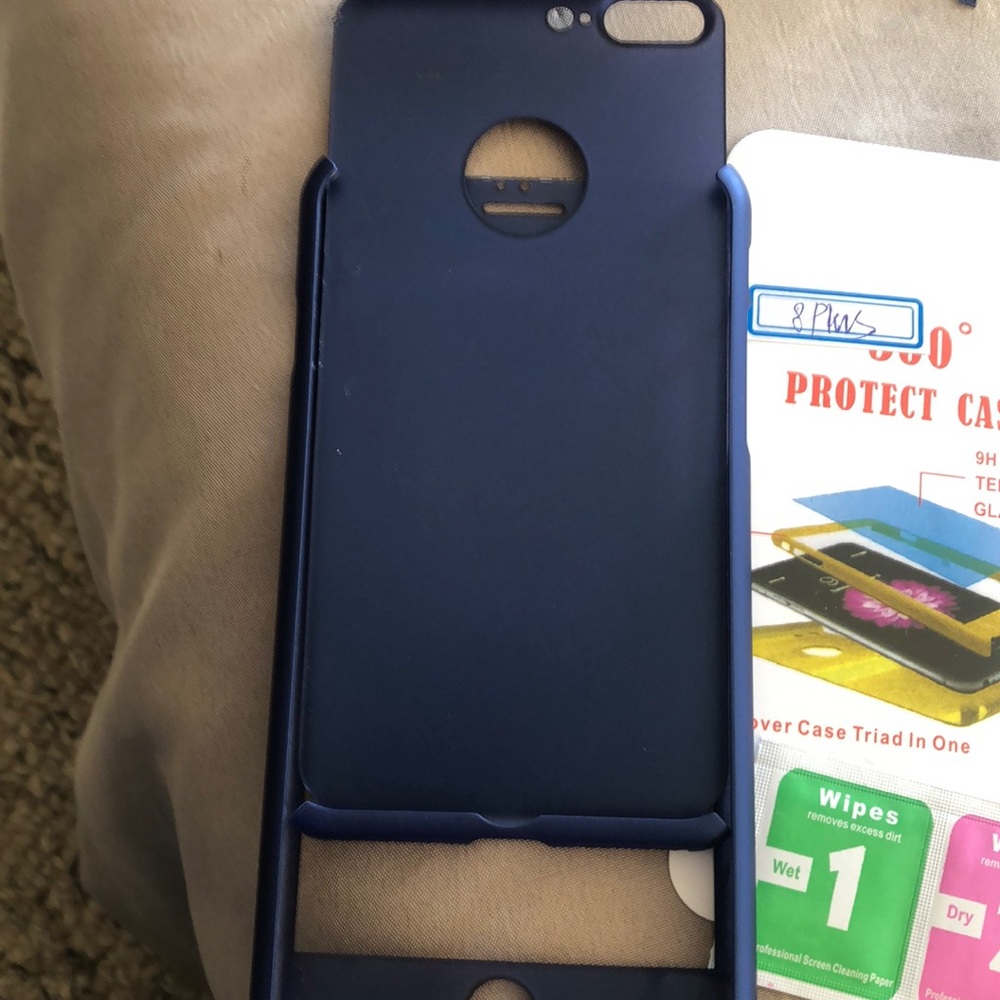 Phone cover - Picture 2 of 5